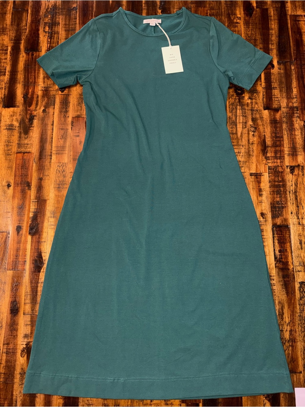 🌵NWT Free Assembly Scoopneck t-shirt maxi dress. M Green Blue sporty fitted